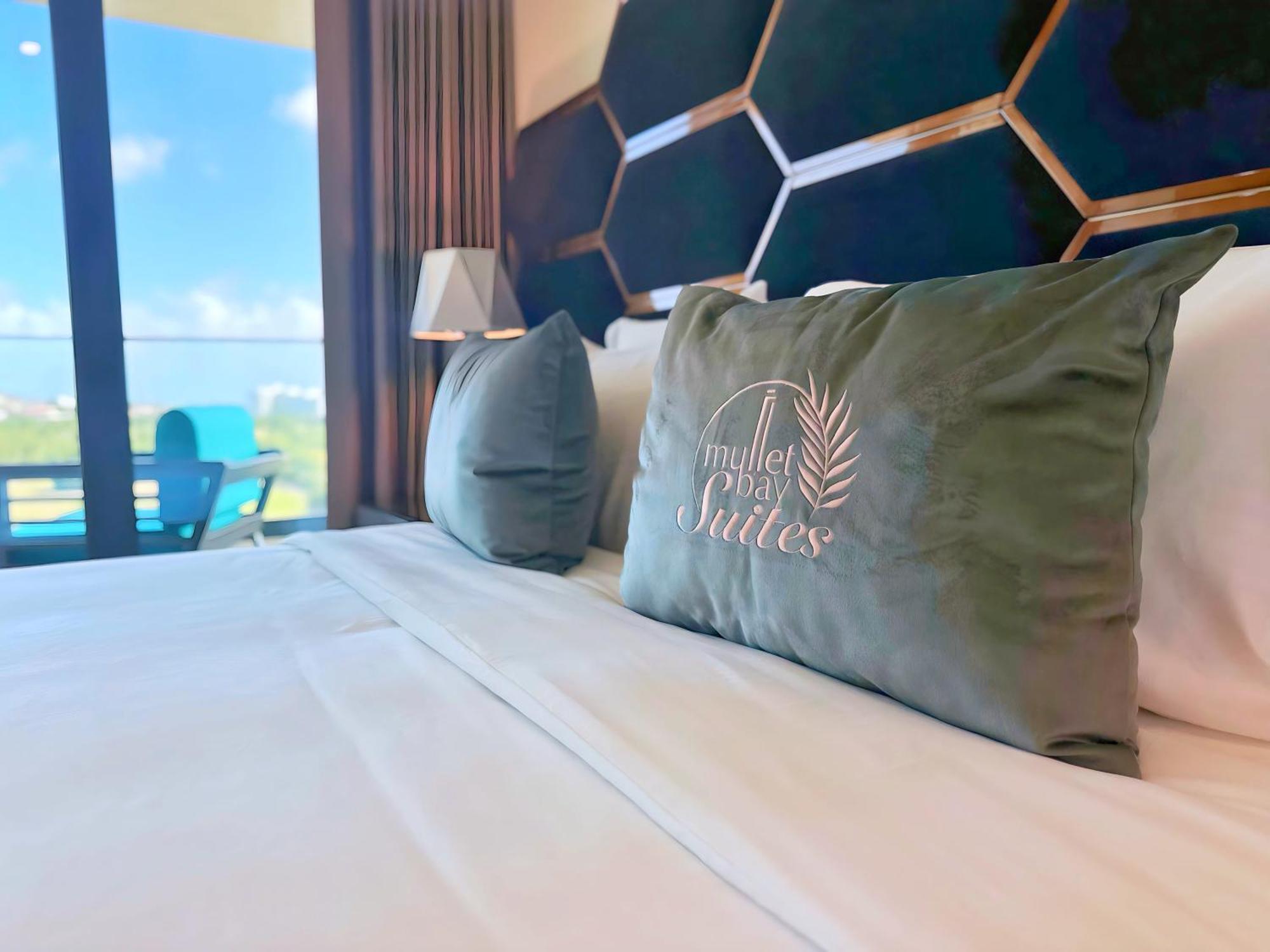 Mullet Bay Suites - Your Luxury Stay Awaits Cupecoy  외부 사진